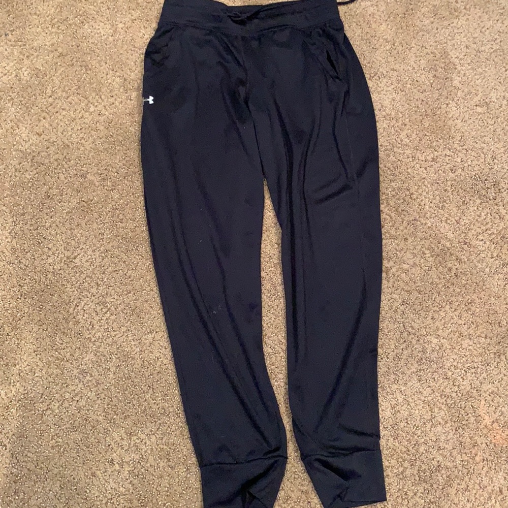 black under amour joggers
